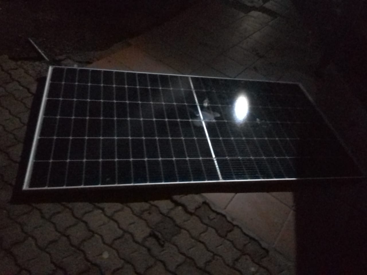 FOUR SUSPECTS NABBED FOR POSSESSION OF SUSPECTED STOLEN SOLAR PANELS VALUED THOUSANDS OF RANDS