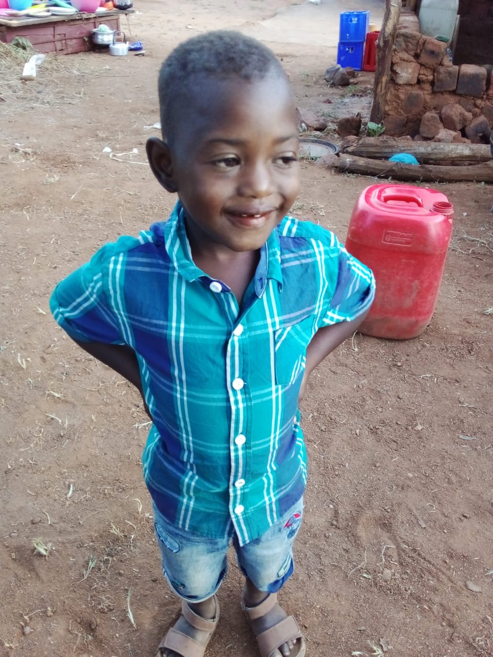 THE POLICE IN MAKUYA REQUEST PUBLIC ASSISTANCE TO LOCATE THE MISSING 07 YEAR OLD CHILD