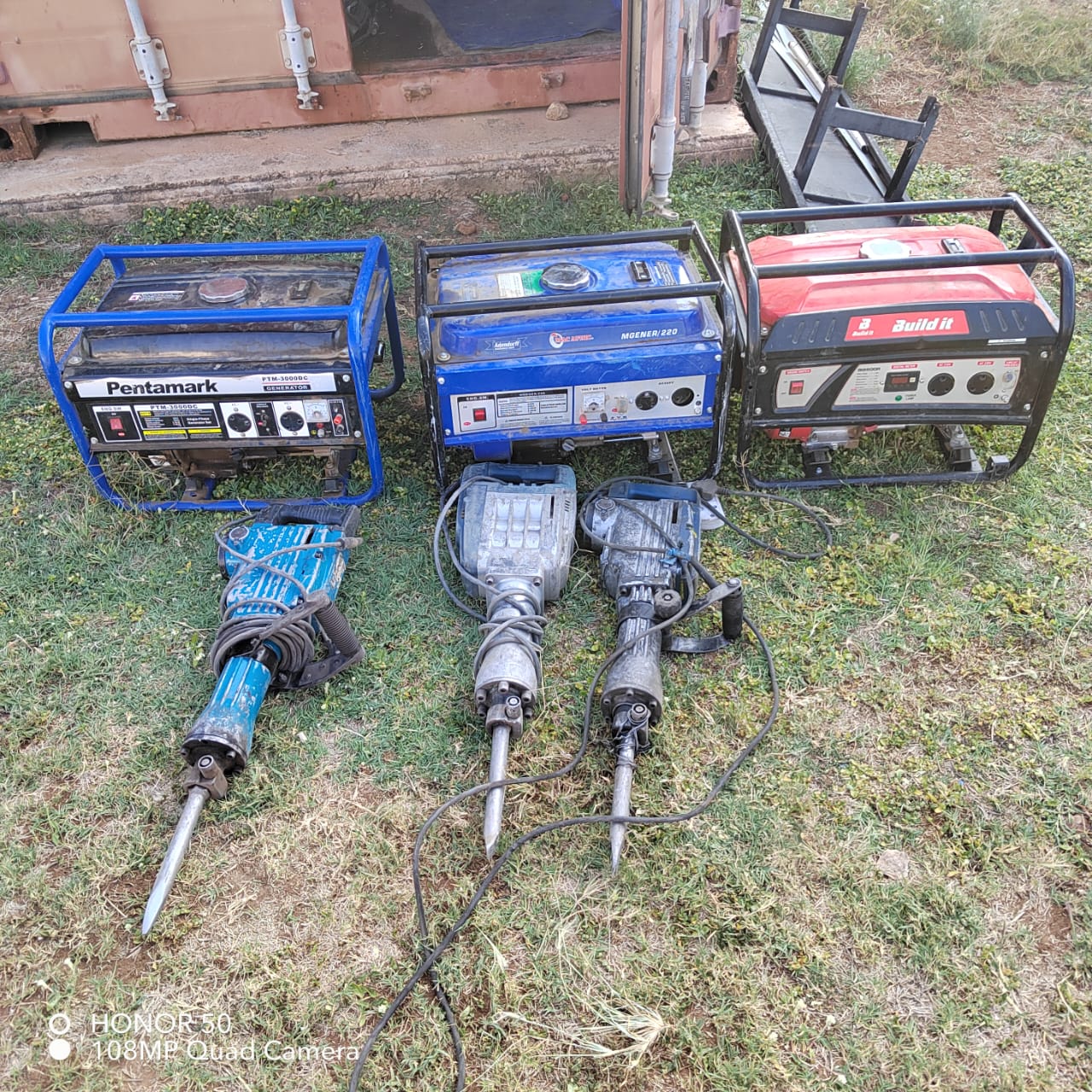 POLICE CONFISCATED ILLEGAL MINING EQUIPMENT WORTH THOUSANDS OF RANDS AND THREE MALE SUSPECTS NABBED IN SEKHUKHUNE DISTRICT