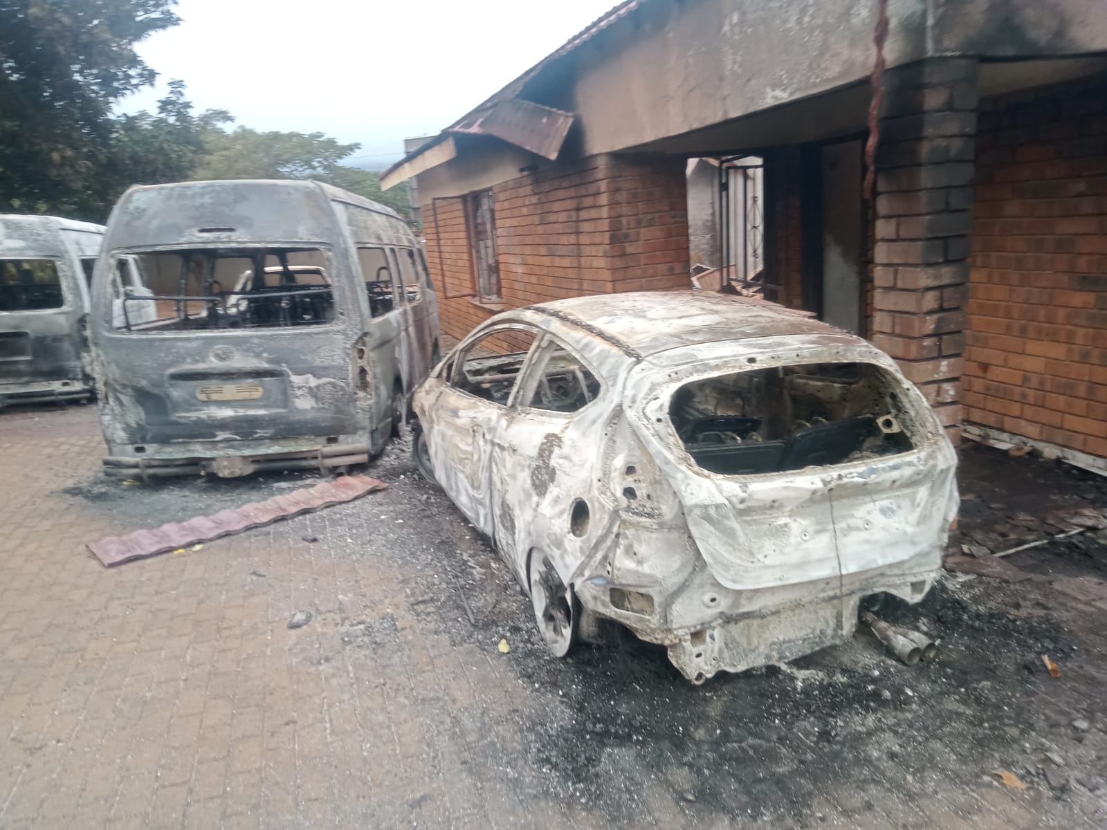 MASSIVE MANHUNT OF UNKNOWN SUSPECTS RESPONSIBLE FOR BURNING PROPERTY WORTH MORE THAN TWO MILLION RANDS IS UNDERWAY IN BOLOBEDU PRECINCT