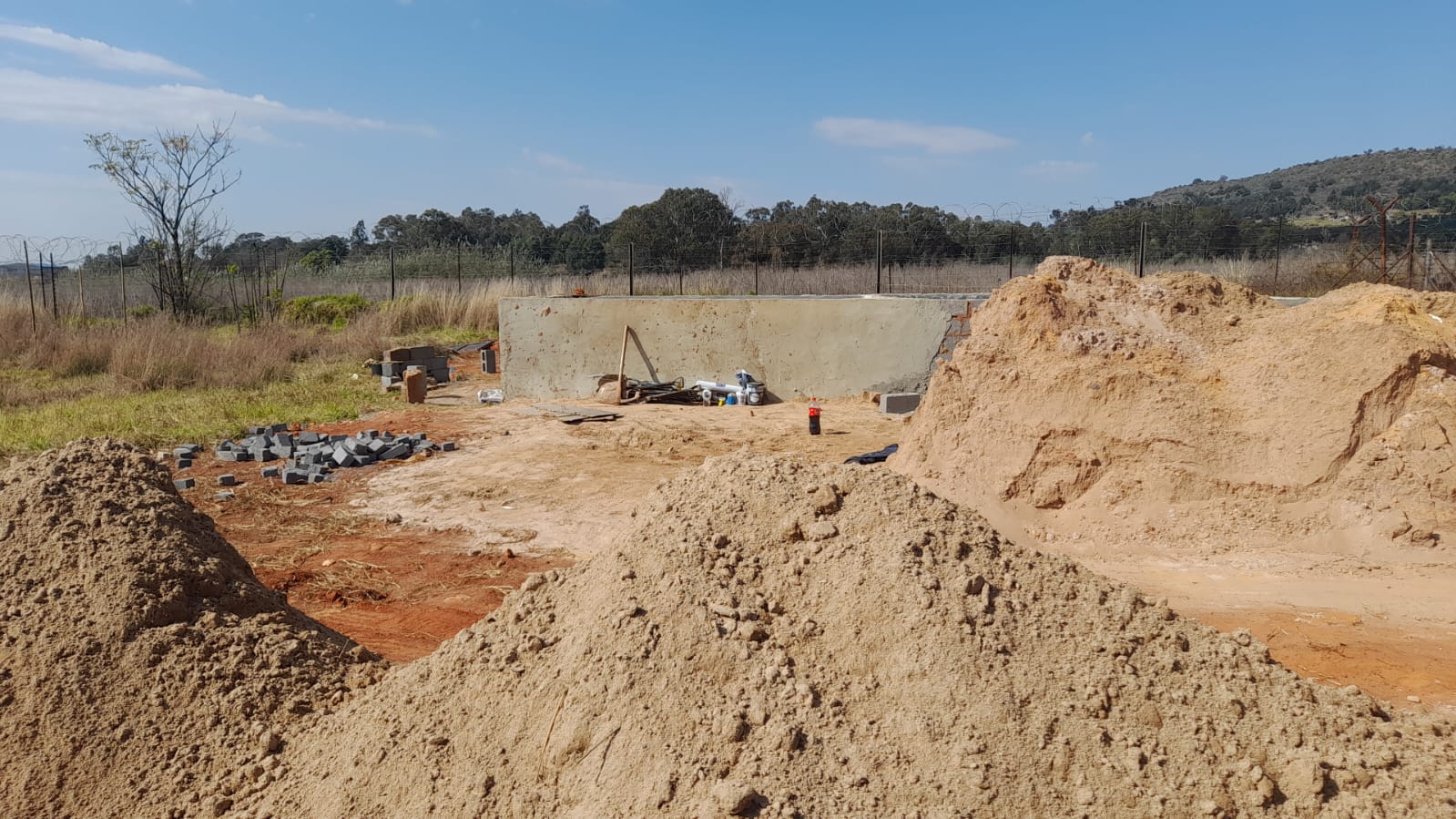 TRIO IN COURT FOR ILLEGAL POSSESSION OF GOLD BEARING MATERIAL WORTH R1.1 000 000