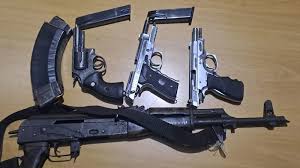 SIX SUSPECTS APPREHENDED FOR POSSESSION OF FIREARMS IN DENNILTON WERE REMANDED IN CUSTODY
