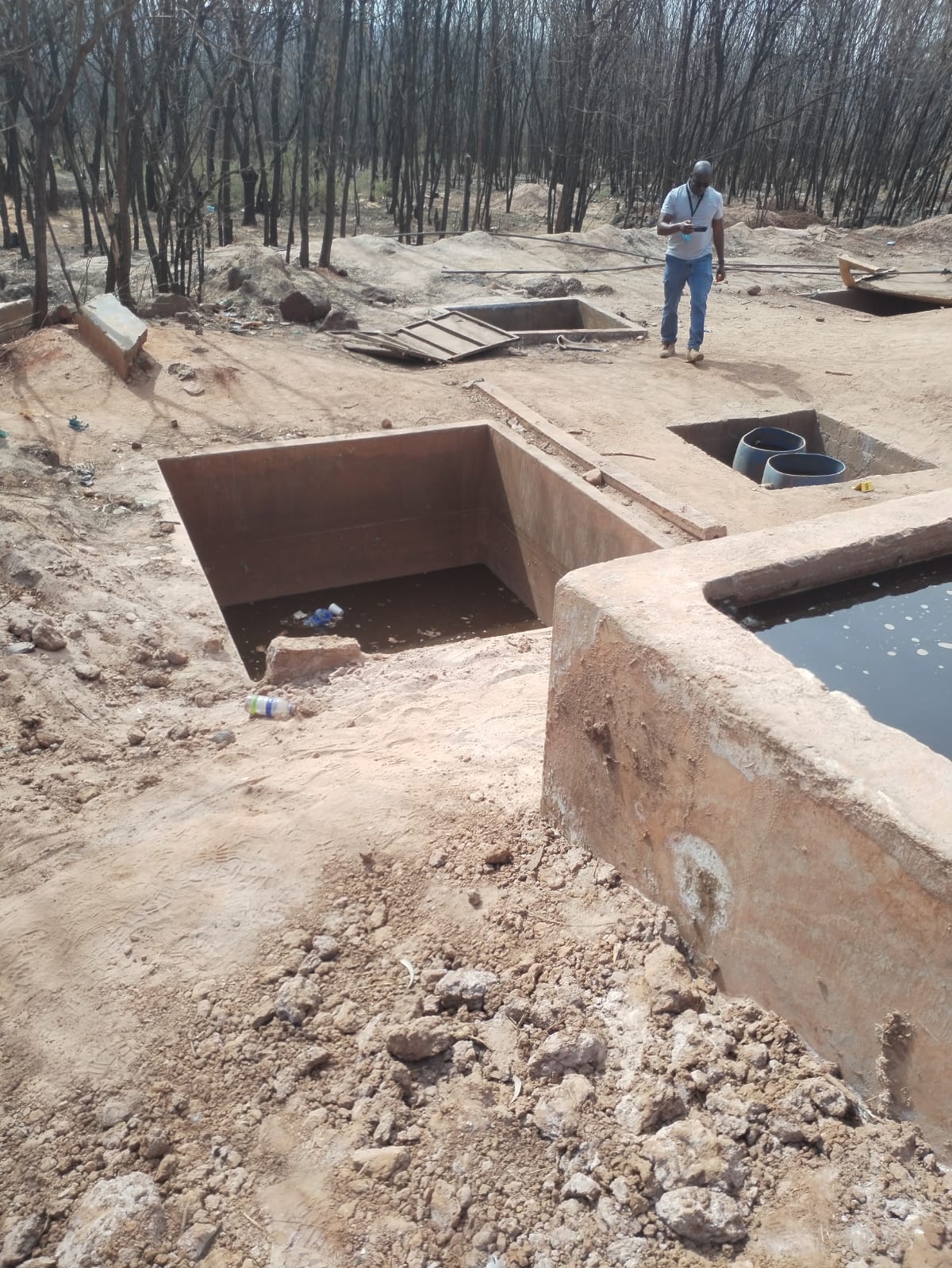 ILLEGAL MINING ACTIVITIES SHUT DOWN AT EIKENHOF SOUTH OF JOHANNESBURG