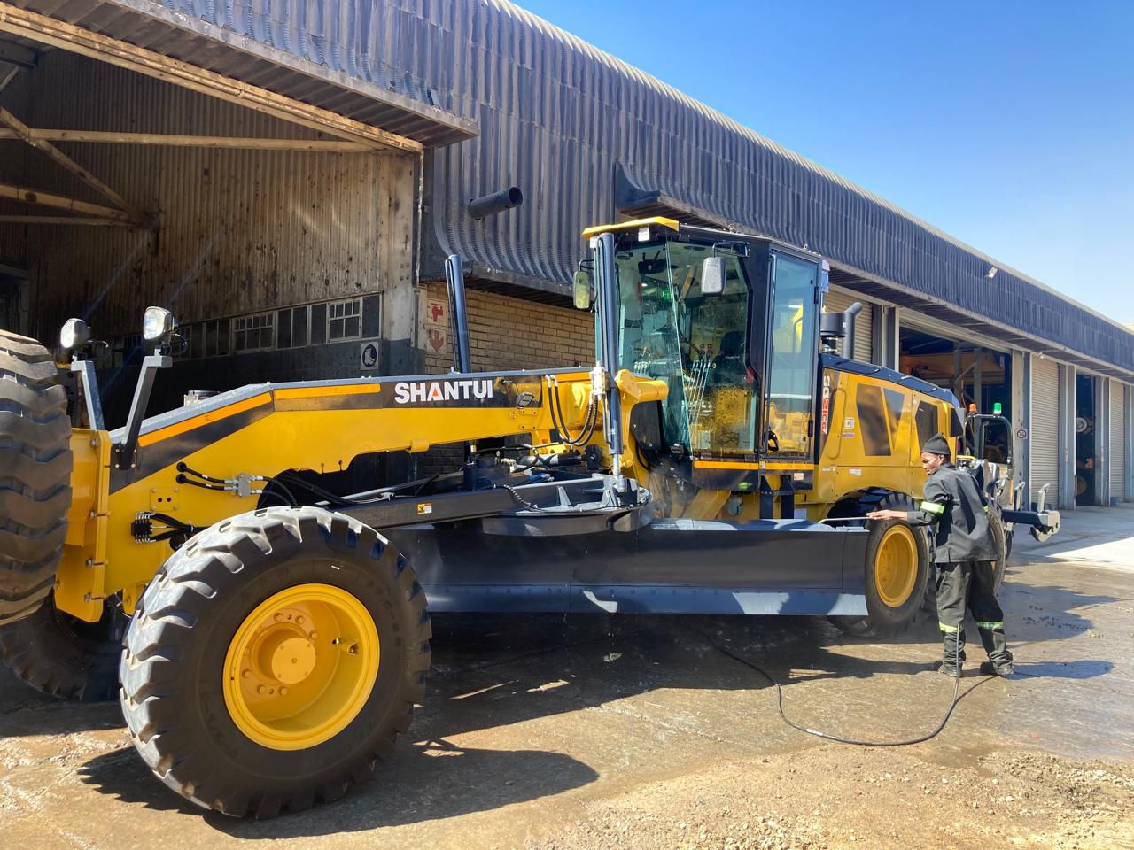 POLICE RECOVERS A HIJACKED TRUCK AND A GRADER WORTH R4.5 MILLION IN MUSINA