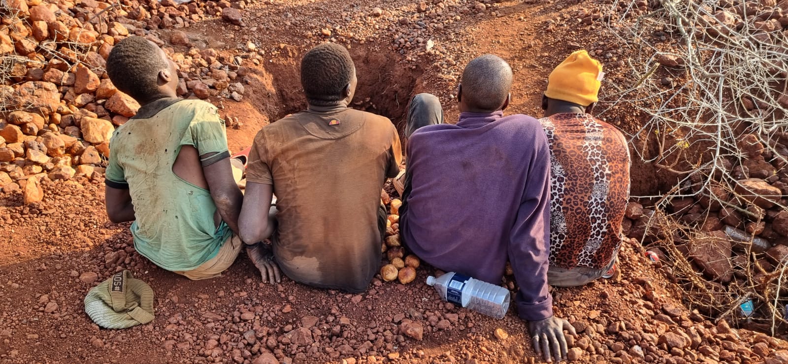 FOUR SUSPECTS NABBED FOR ILLEGAL MINING ACTIVITIES IN LULEKANI APPEARS BEFORE COURT