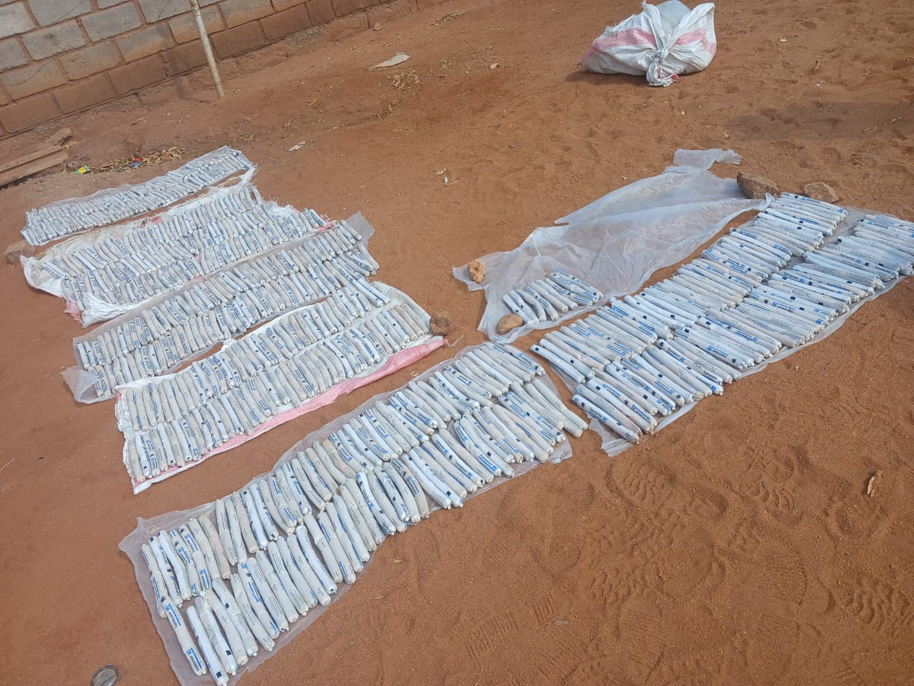 POLICE RECOVER ABANDONED ILLEGAL EXPLOSIVES IN MUSINA, MANHUNT UNDERWAY FOR SUSPECTS