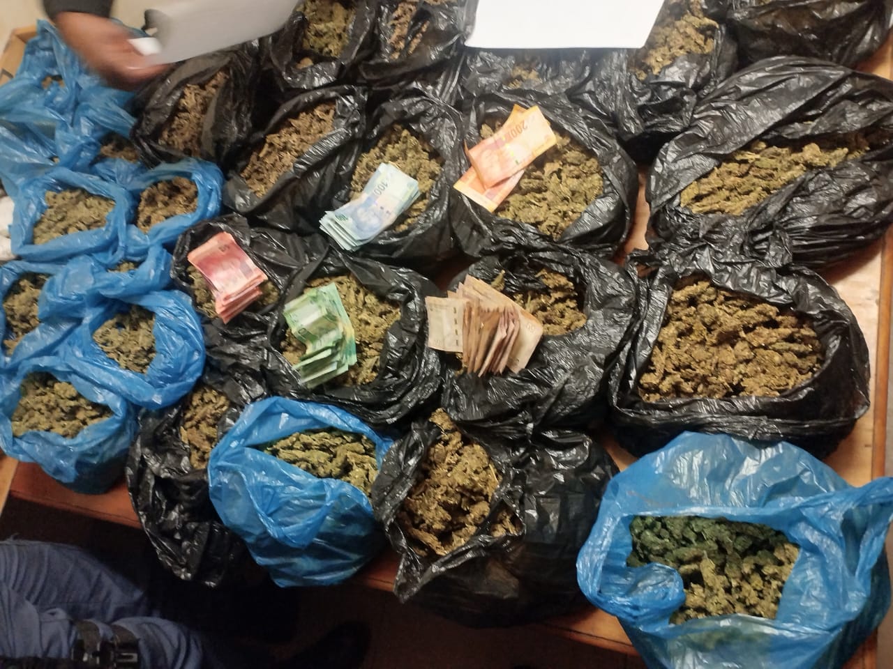 FOUR MALE SUSPECTS NABBED IN CAPRICORN DISTRICT AT SEPARATE LOCATIONS FOR POSSESSION OF ILLICIT CIGARETTES AND DEALING IN DRUGS
