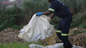 POLICE INVESTIGATE INQUEST FOLLOWING THE DISCOVERY OF A LIFELESS BODY OF A MALE AT CUMBERLAND