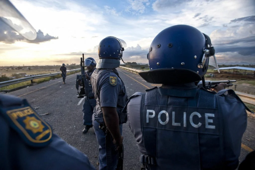 SAPS MEMBER LINKED TO THE ROBBERY AT EAST LONDON CRIME INTELLIGENCE OFFICES GRANTED BAIL