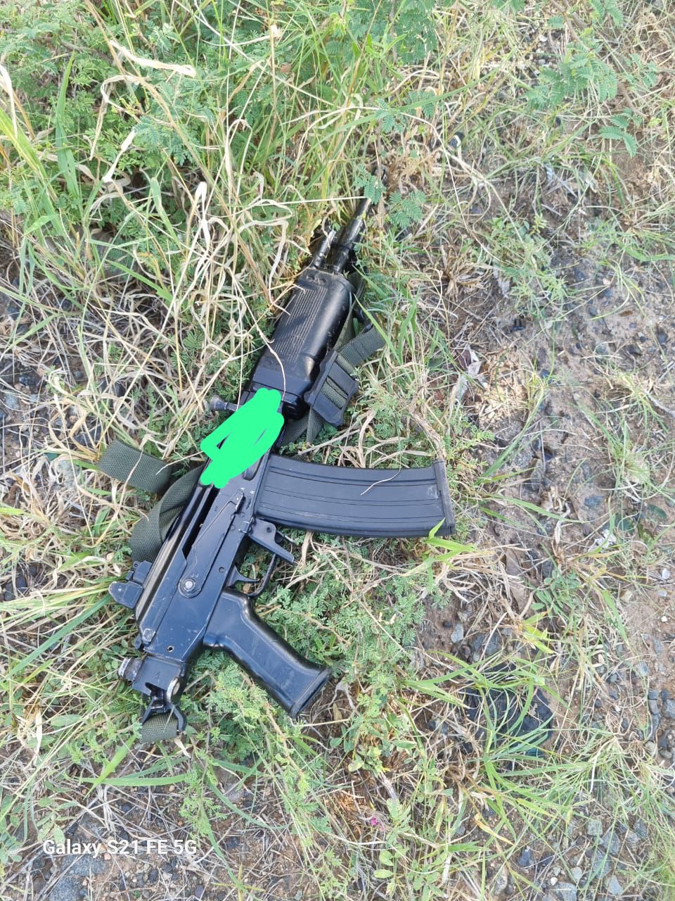 TWO NOTORIOUS OUTLAW MALES SHOT DEAD DURING A SHOOTOUT WITH THE POLICE IN LIMPOPO