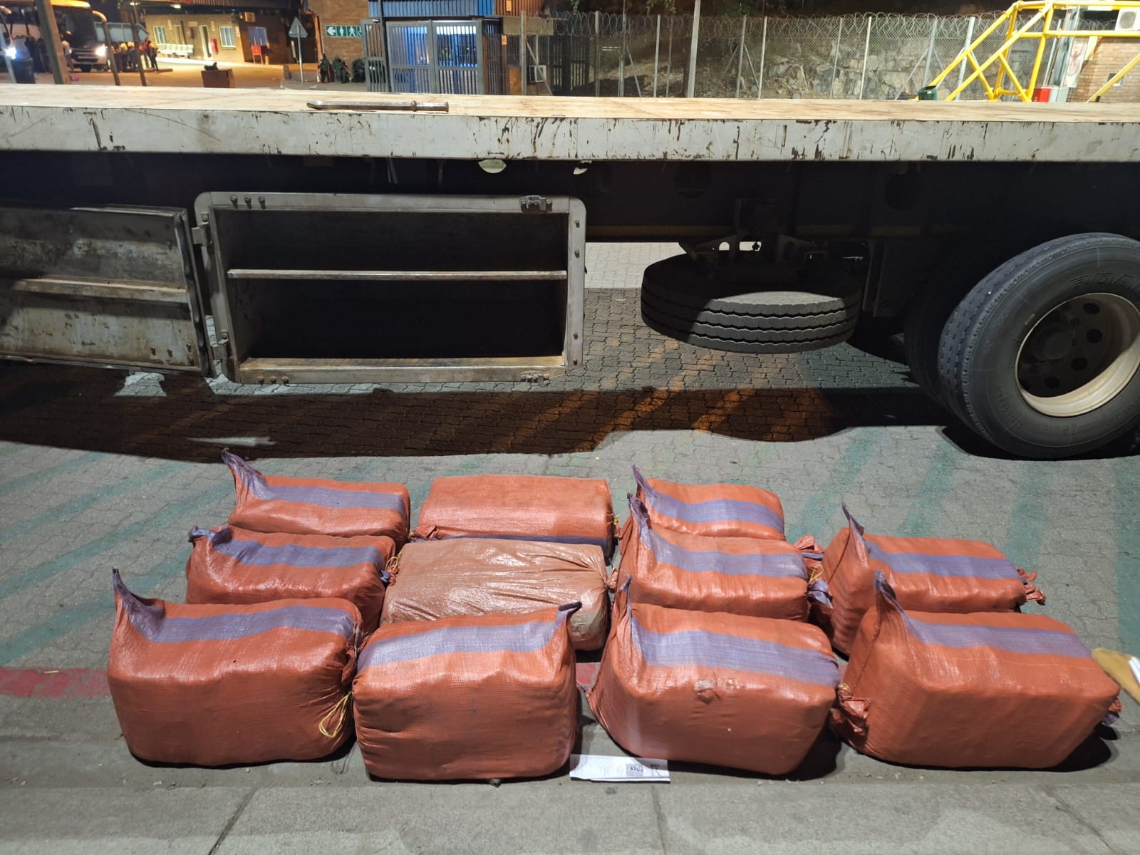 A FOREIGN NATIONAL ARRESTED FOR ALLEDGED POSSESSION OF EXPLOSIVES VALUED AT OVER R600 000