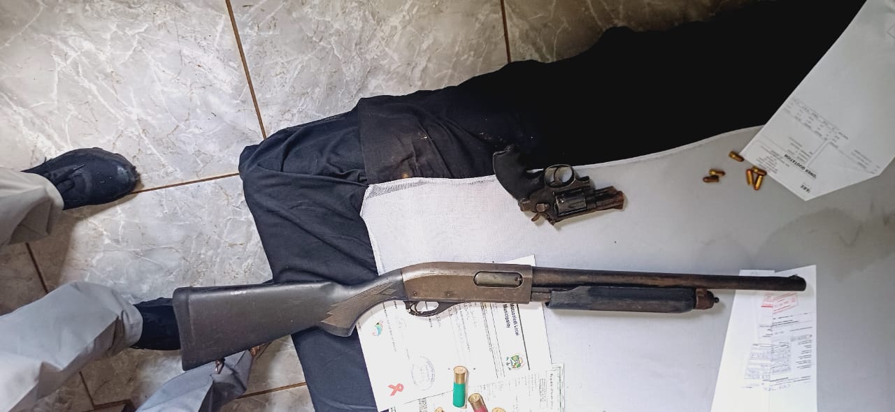 MASSIVE MANHUNT OF A 24 YEAR-OLD MALE SUSPECT ACTIVATED FOLLOWING THE DISCOVERY OF UNLICENSED FIREARMS AND AMMUNITION AT HIS PARENTAL RESIDENCE IN SEKHUKHUNE DISTRICT