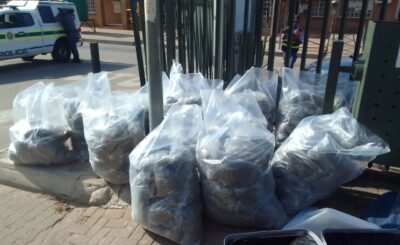 TWO FOREIGN NATIONALS ARRESTED WITH DAGGA WORTH OVER R79000,00 NEAR BEITBRIDGE PORT OF ENTRY