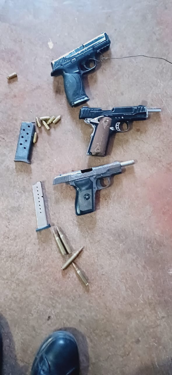LIMPOPO POLICE BUST TWO NOTORIOUS SUSPECTS, RECOVER FOUR FIREARMS AND SIGNIFICANT CACHE OF AMMUNITION