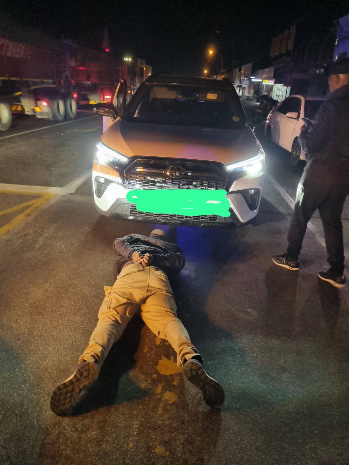 LIMPOPO POLICE THWART VEHICLE SMUGGLING WORTH R1.4 MILLION AND ARREST THREE SUSPECTS