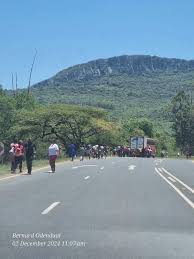 A 38-YEAR-OLD MOTORIST SHOT AND KILLED BY UNKNOWN SUSPECTS ALONG N1 SOUTH IN MAKHADO